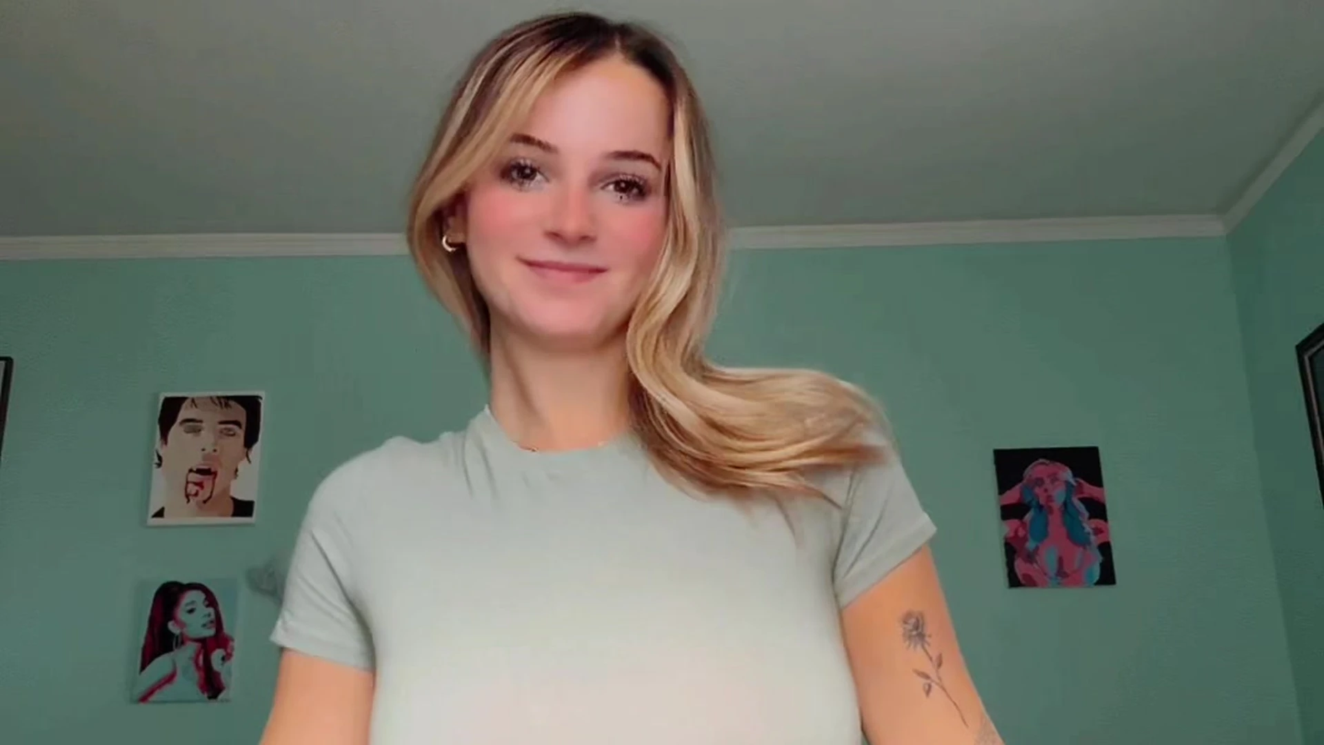 Effervescent  Dick Lover Kaitlyn Krems onlyfans leaked Video