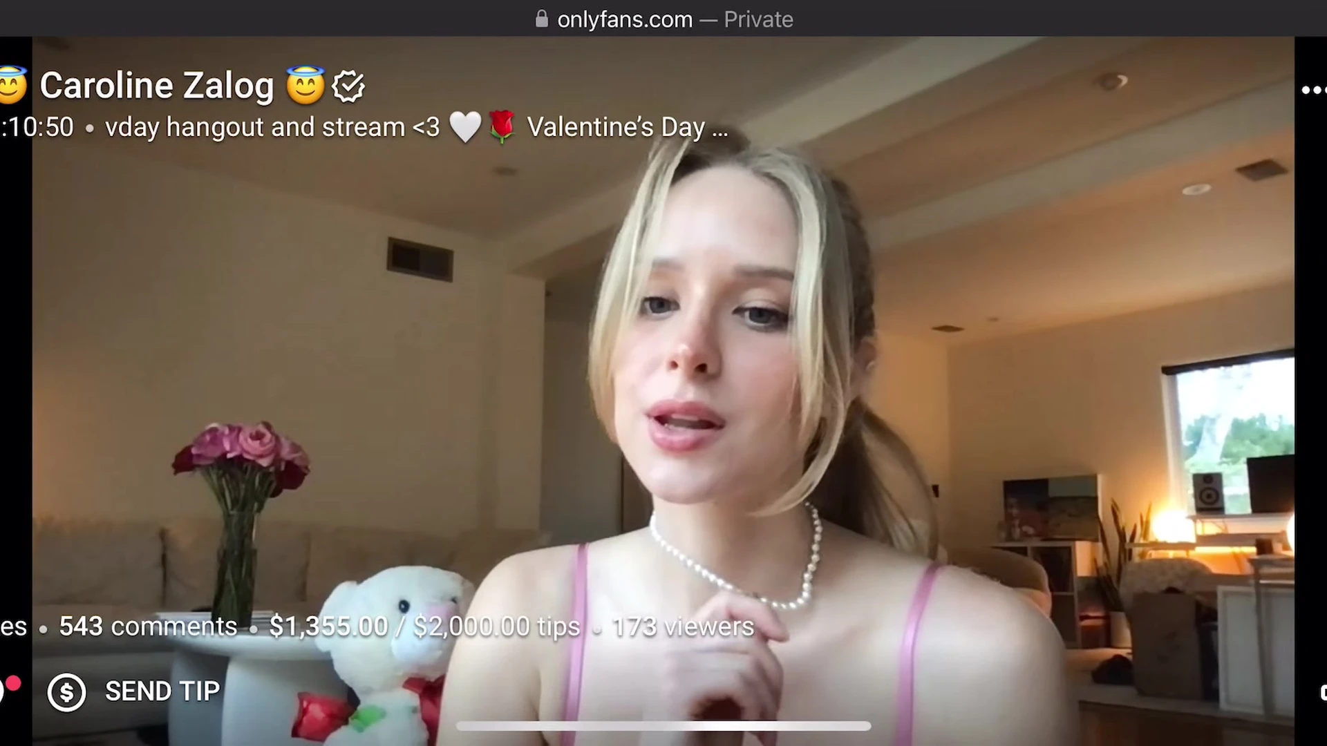 Exposed bitch Small Tits Caroline Zalog l e a k e d