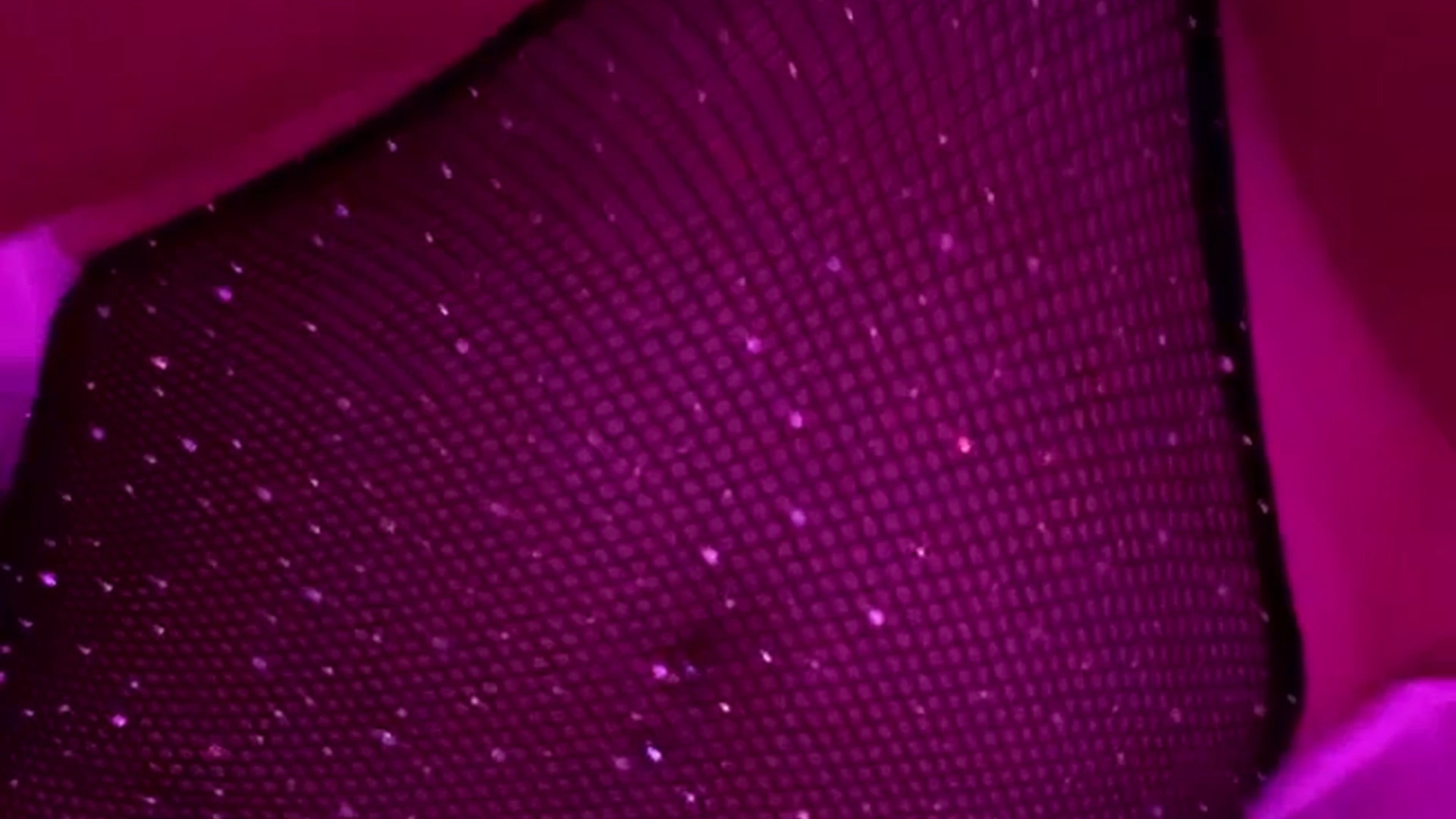 Considerate Petite Glitterati leaks