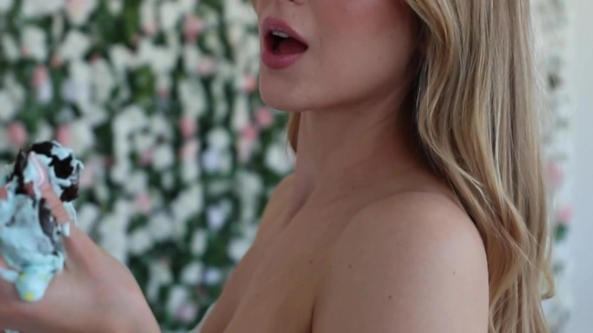 Sexy Caroline Zalog Leaked OF Video