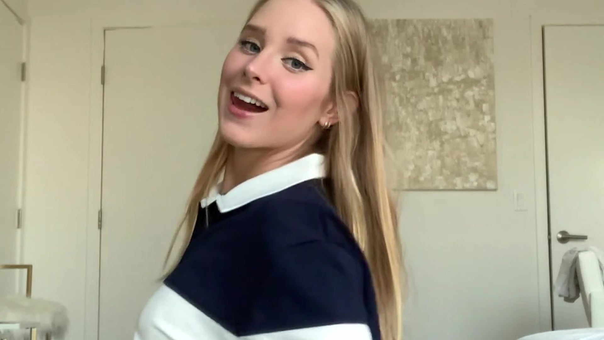 hottie Dripping Hottie Caroline Zalog onlyfans