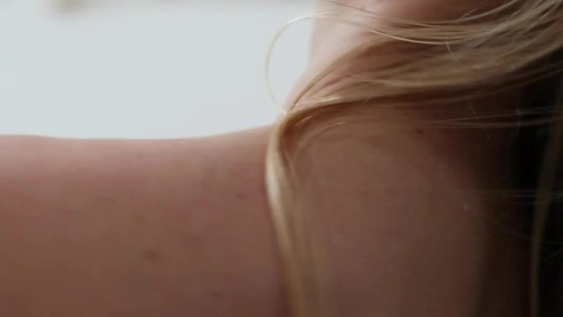Epic Sexy Caroline Zalog leaked nudex
