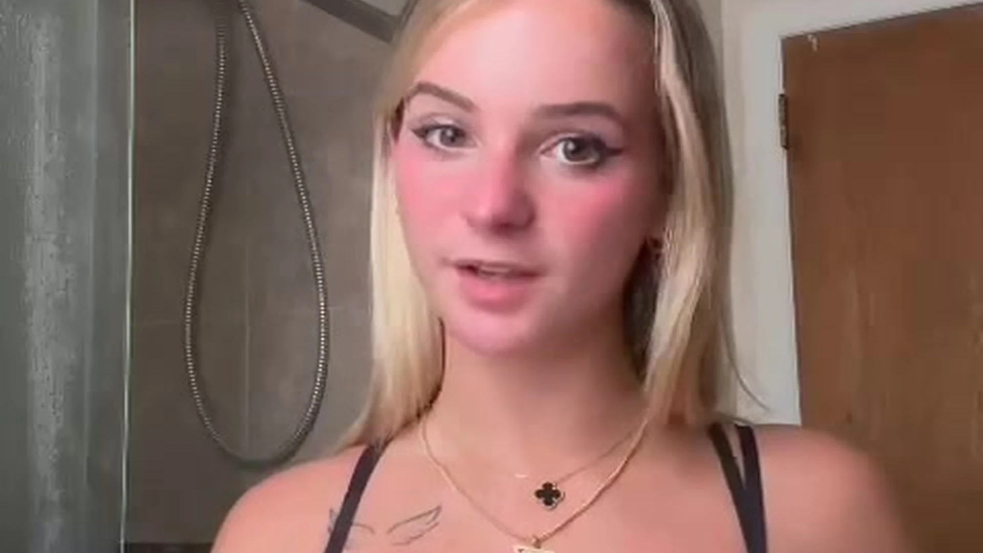 cutie pie Big Tits Kaitlyn Krems of leaks