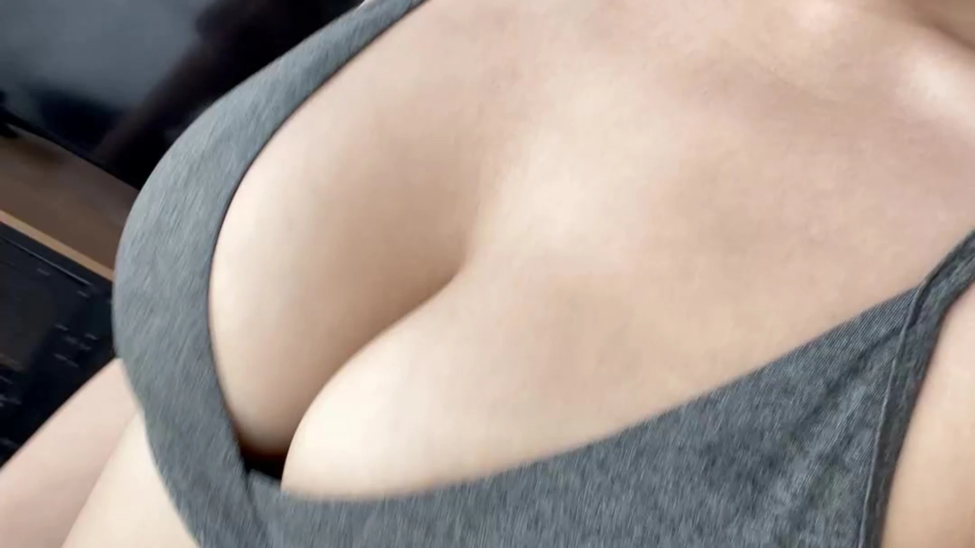 bitch Natural Tits Isla Summer nude porn leak