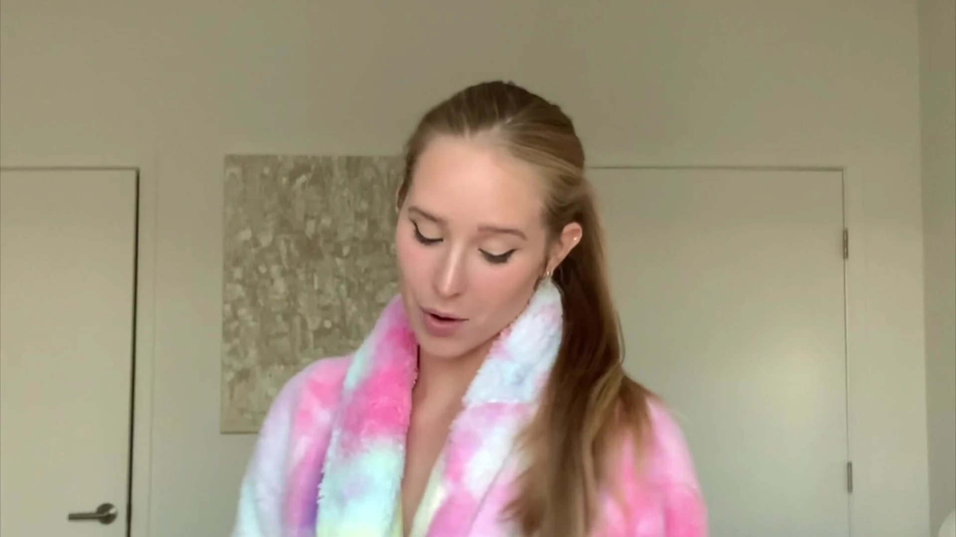 Horny Caroline Zalog ass