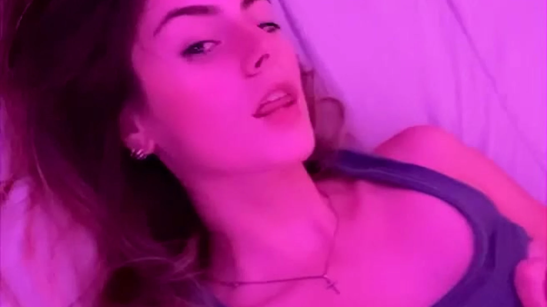 hoe Babe Glitterati sexy Exposed