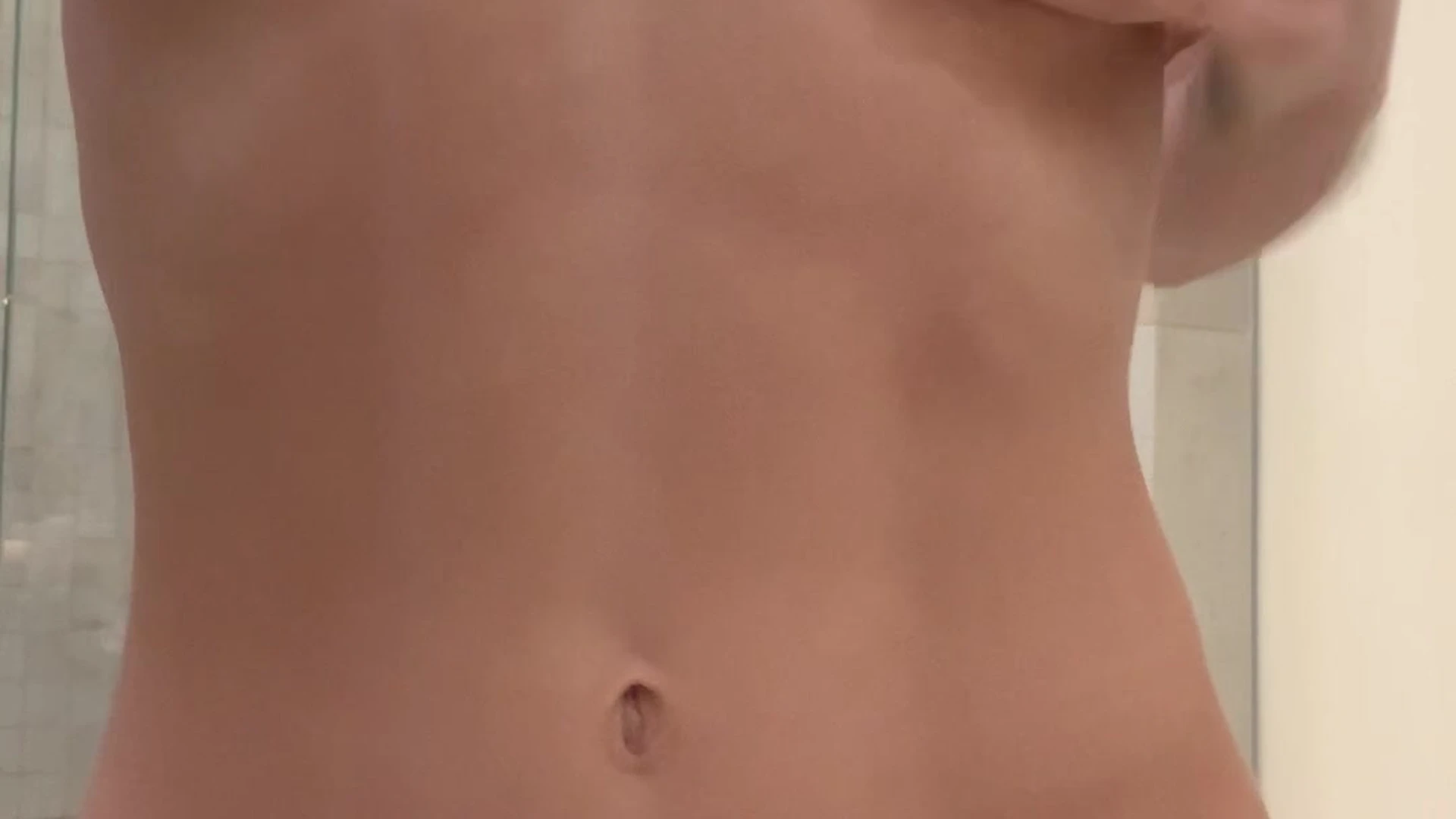 impressive Amateur Nancy Ace boobs