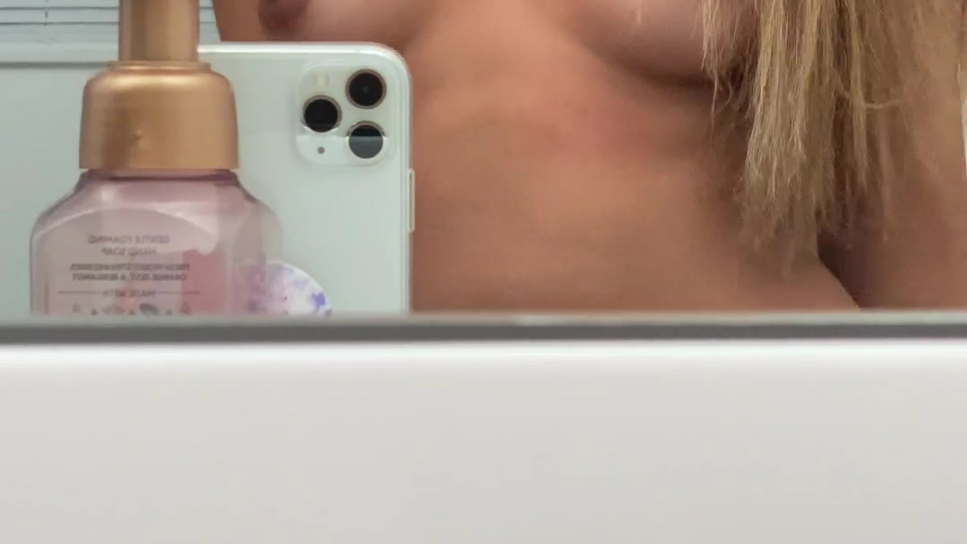 Sensational Empowered Sexy Camila Elle onlyfans leaked pics