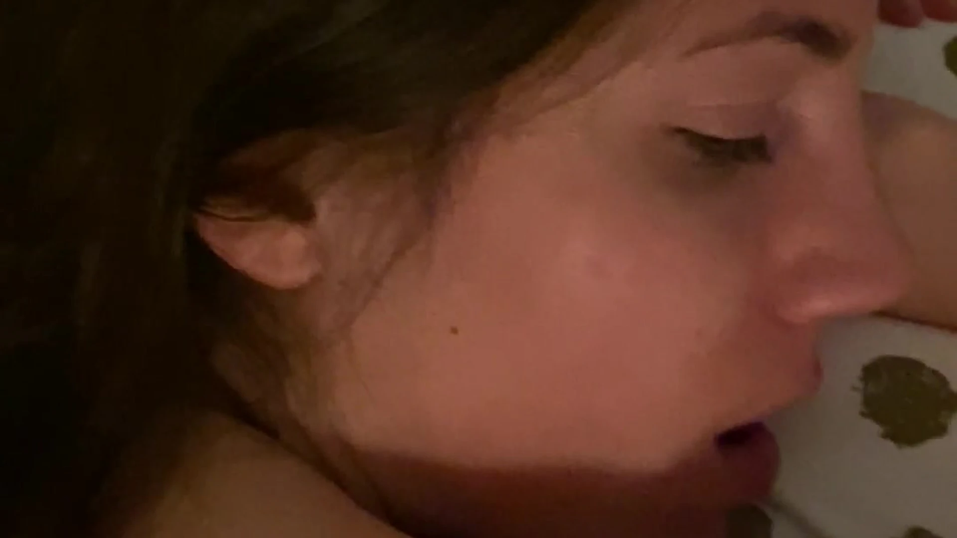 Epic Tenacious Slut MySweetApple face