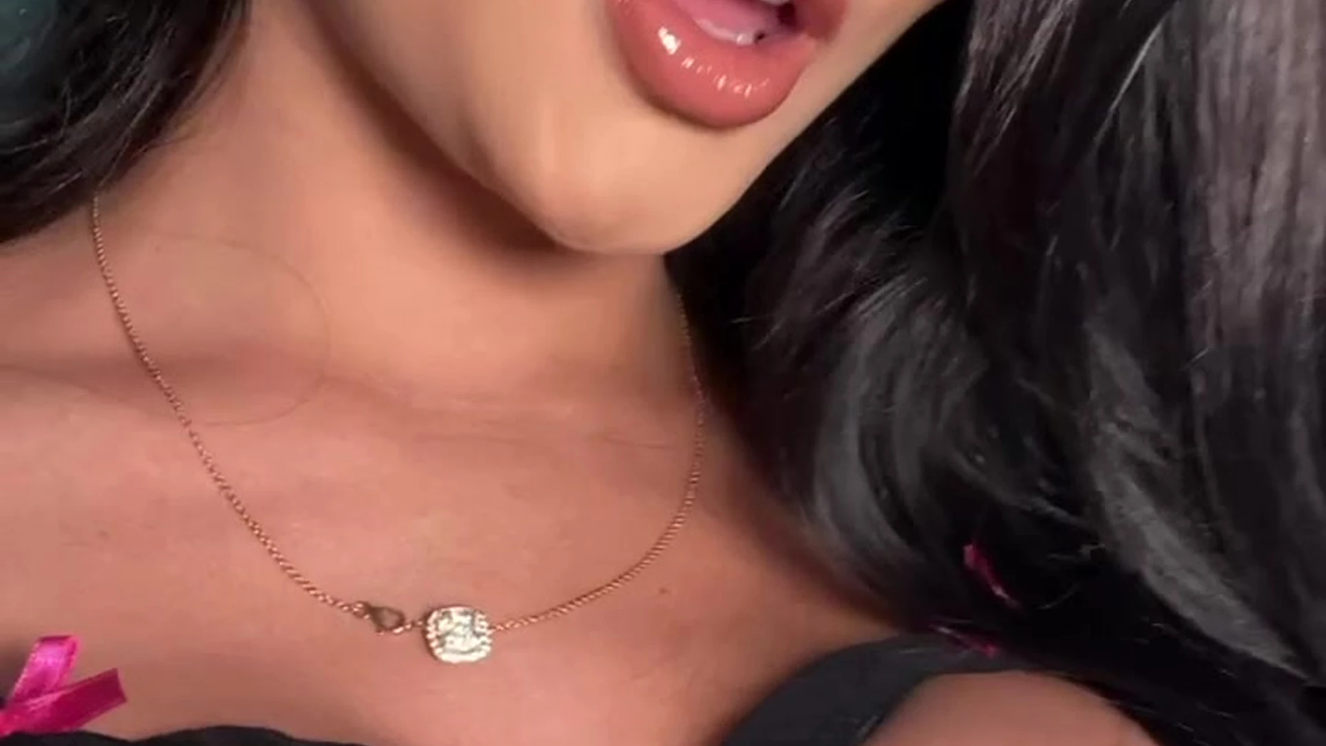 Slut Ariana Marie onlyfans leak pic