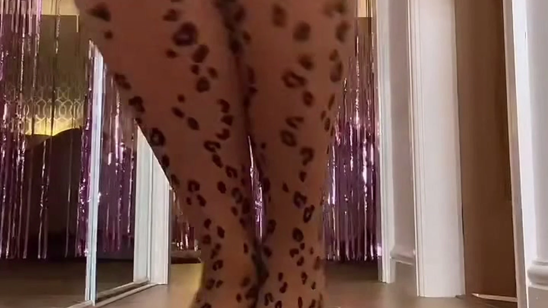 Petite Frances Bentley nude Exposed